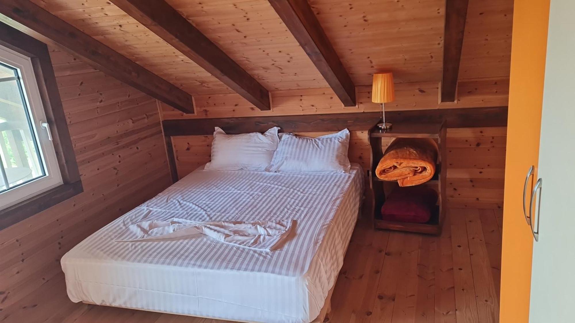 Sol Apartments Gjiri Lalzit Драч Екстериор снимка