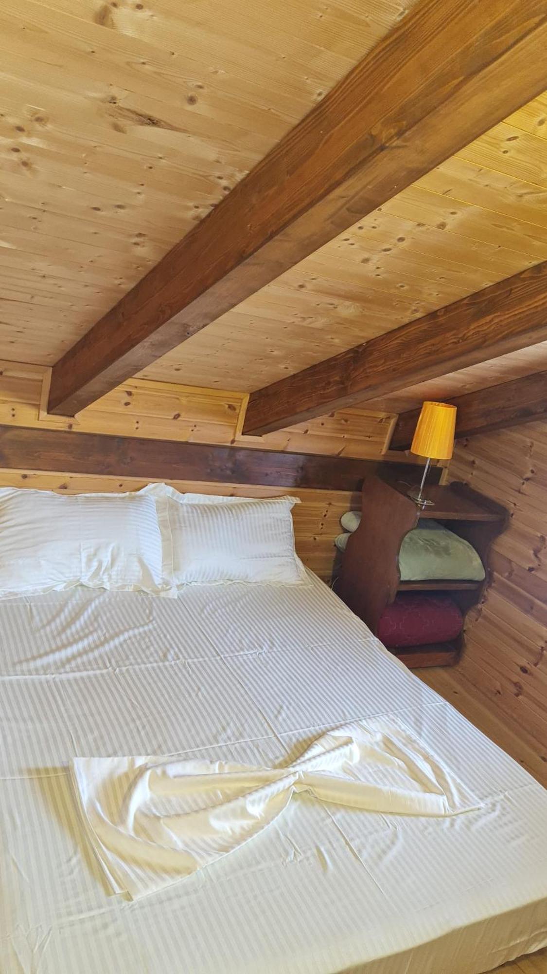 Sol Apartments Gjiri Lalzit Драч Екстериор снимка