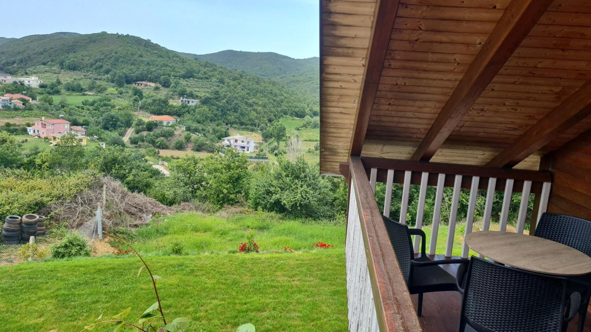 Sol Apartments Gjiri Lalzit Драч Екстериор снимка